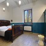 Mugnone House